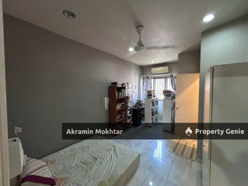 END LOT Double Storey Terrace Jalan Sepah Puteri, Kota Damansara