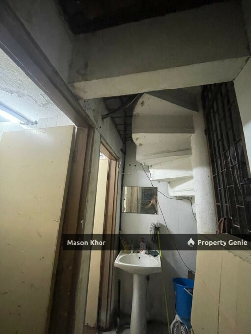 GEORGETOWN 4 STOREY SHOP OFFICE LOT BUILDING 1087sf CONCRETE FLOOR