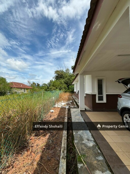 MAHKOTA HILLS LENGGENG BUNGALOW