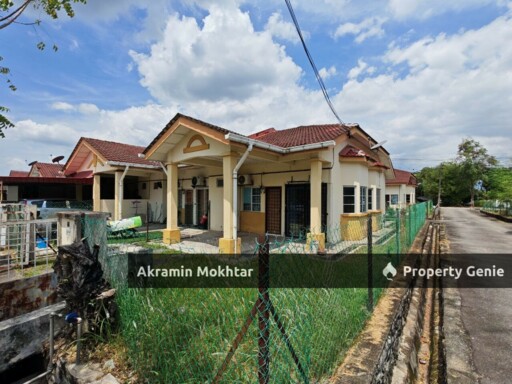 End Lot Single Storey Terrace House @ PKNS Antara Gapi.