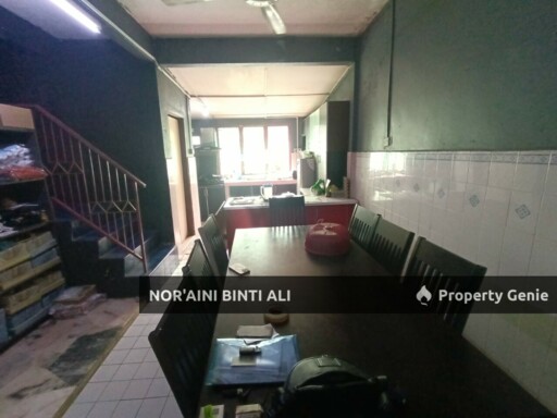 Rumah Teres 2 tingkat Indera Mahkota 2, Kuantan