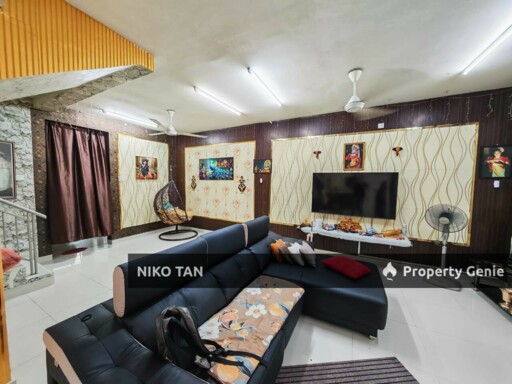 [RENOVATED] 2-Storey Jalan Tiram, Bandar Tiram For Sale