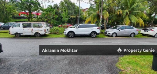 FACING OPEN & RENOVATED | Double Storey Taman Pinggiran Batu Caves