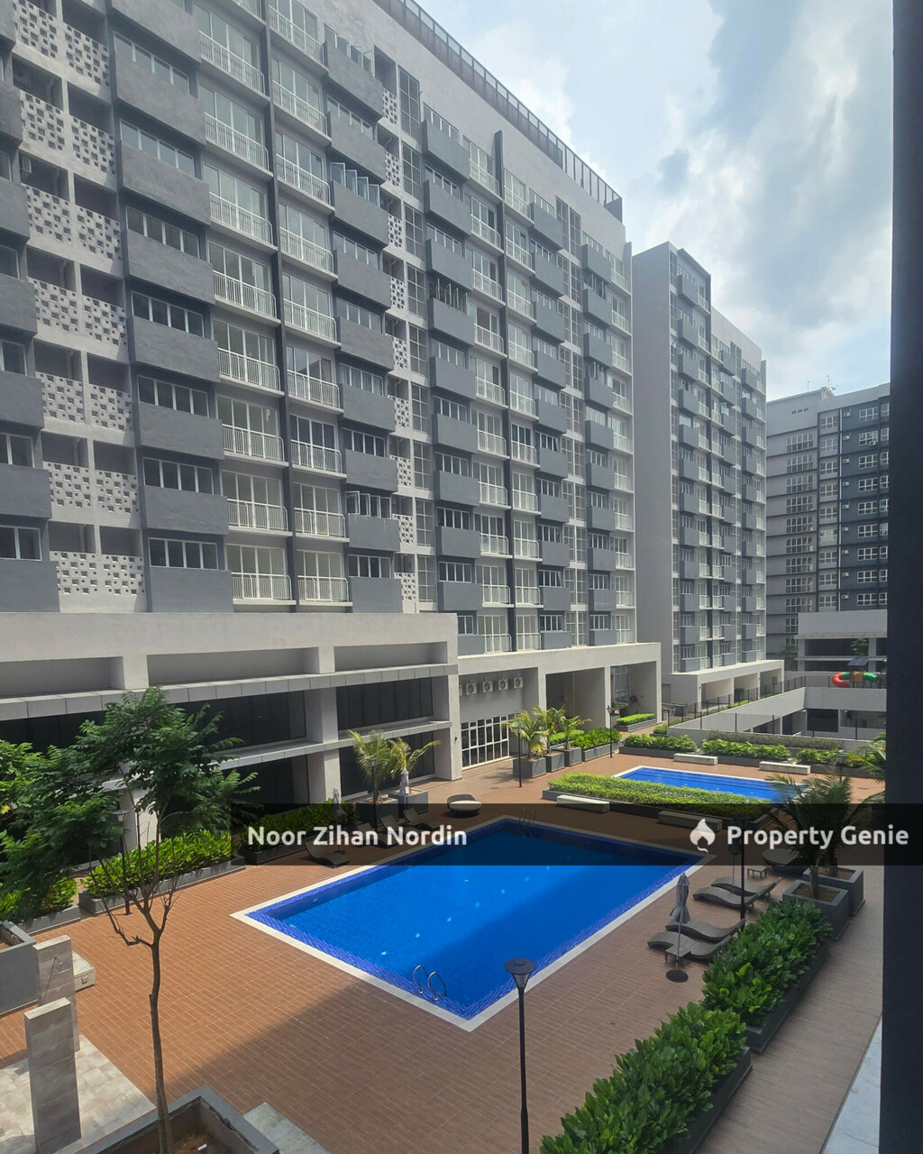 Nadayu 801 within 2 KM of Help University