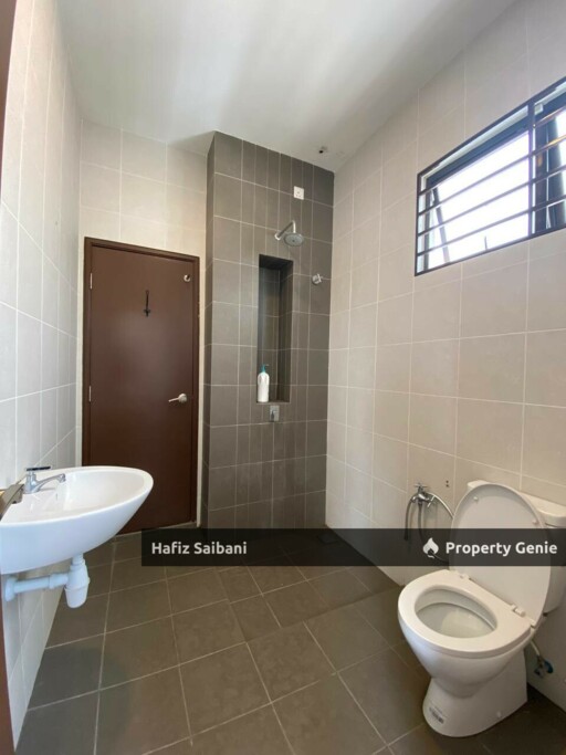 Corner Lot Double Storey  Link Pentas 6 Alam Impian Shah Alam