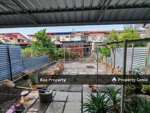 Laksamana Cheng Ho, near Stampin Double Storey Terrace Intermediate House For Sale