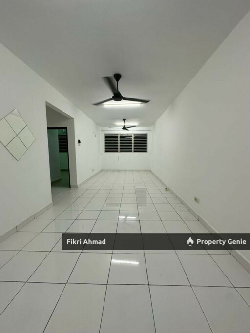 FOR RENT: Near KTM Amara Service Residences Batu Caves