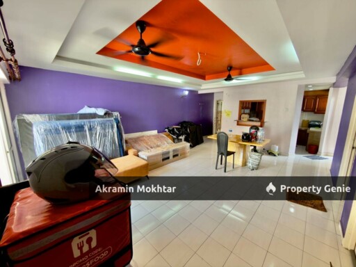 End Unit, Renovated & 1 Parking | Zamrud Apartment, Jalan Klang Lama Kuala Lumpur