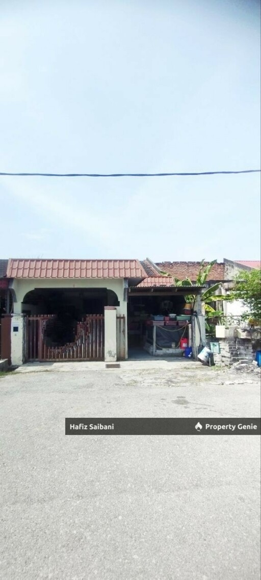 Single Storey Kampung Raja Uda Port Klang