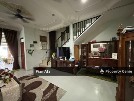 Two-Storey Terrace House | Taman Desa Hj Idris, Kg Alor Tempoyak