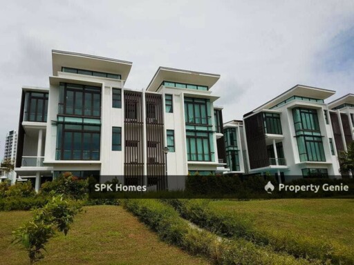 Lake Garden Villas @ Precinct 5