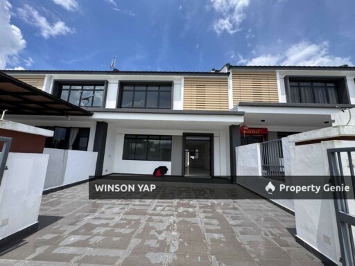 2 Storey Terrace House Kaze Hill Ulu Tiram Brand New Unblock view Wide