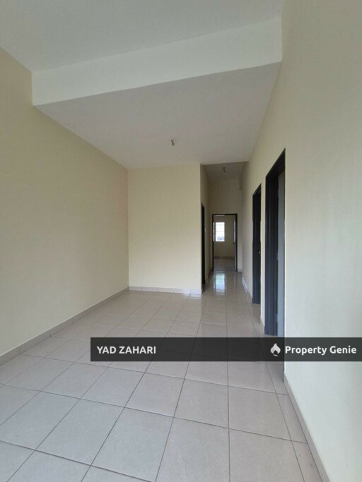 Jalan Lombong Perak, Shah Alam | Single Storey Terrace 4 Bedrooms | RM475K - Freehold and Near Mall
