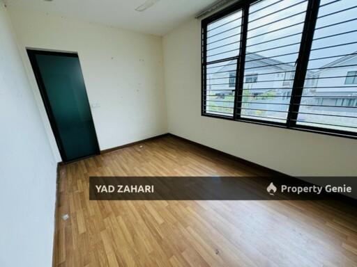 Aster Grove, Denai Alam | 2-Storey Superlink 5 Bedrooms m| RM1.6M - Extra Land, Large Master Bedroom & with Wet & Dry Kitchen