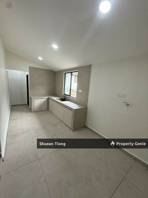 Skudai Single Storey Fully Renovated Unit for Sale!