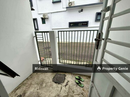Dato Onn - 2 Storey Terrace House Corner Lot