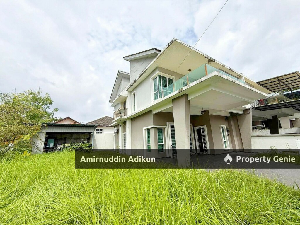 Senawang Taman Desa Flora 2 Semi D