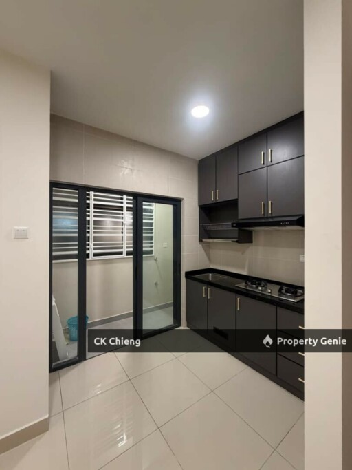 KR7 Residence Rent, 2 Rooms Partly Furnished, Taman Mas Puchong
