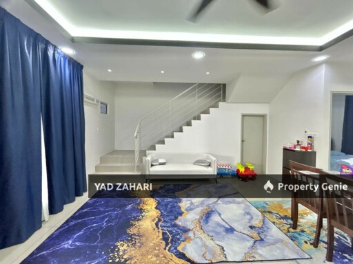 Rentak Perdana, LBS Alam Perdana, Puncak Alam | 2-Storey Terrace 4 Bedrooms | RM450K - Semi Furnished with Good Condition and Gated Guarded