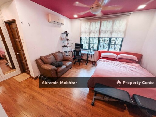 FREEHOLD, CORNER UNIT & RENOVATED | Double Storey Semi-D Taman Andaman Ukay, Ukay Perdana