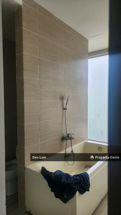 Foresta Damansara Condo Surrounding by Forest Fully Furnished for Sale !