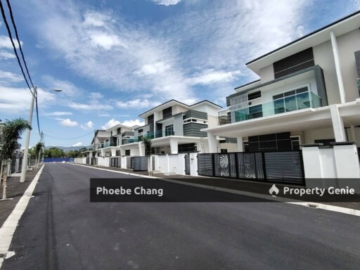 Freehold Luxury Double Storey Semi Detached House For Sale- Pasir Puteh- Ipoh, Perak
