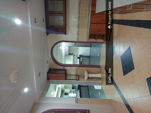 DOUBLE STOREY SEMI D CORNER SPACIOUS HOUSE FOR SALE