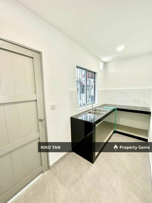Jalan Perling 2 Storey With Fully Renovated Segamat For Sale