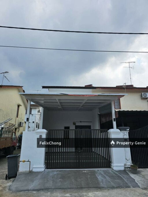 Puteri Wangsa 2 Sty Medium Cost Endlot,Jalan Lading,Ulu Tiram,Renovated