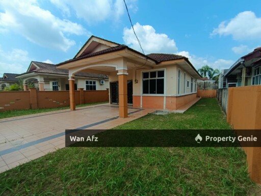 Semi-D Setingkat Nampak Macam Banglo Setingkat di INDERAPURA, KUANTAN