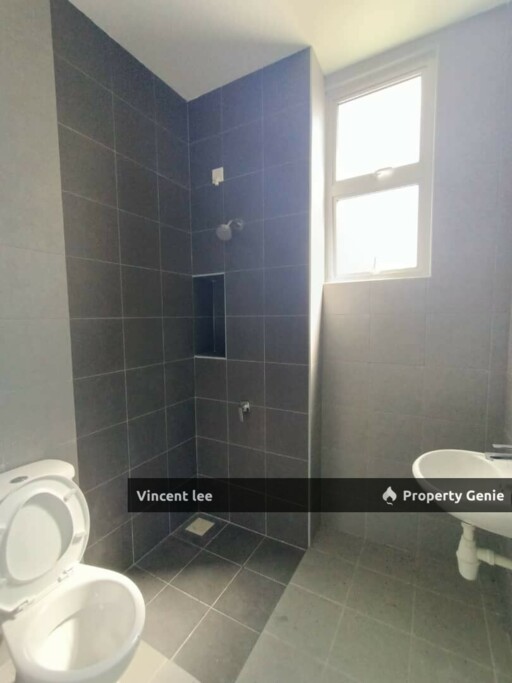 Corner Lot 47X70 Brand New Eco Forest 2 Storey Terrace [Facing North], Semenyih