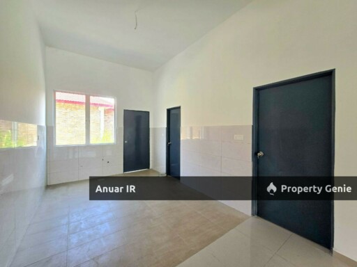 Double Storey Terrace House Desa Anugerah Sepang
