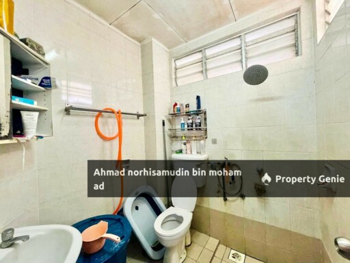 (Partial Furnish) Seroja Apartment, Bukit Jelutong, Shah Alam,Selangor