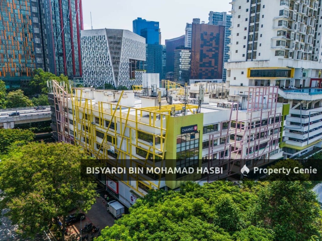 FACING MAIN ROAD, 6 Storey Shop Office Lot NEO DAMANSARA, DAMANSARA PERDANA PETALING JAYA .