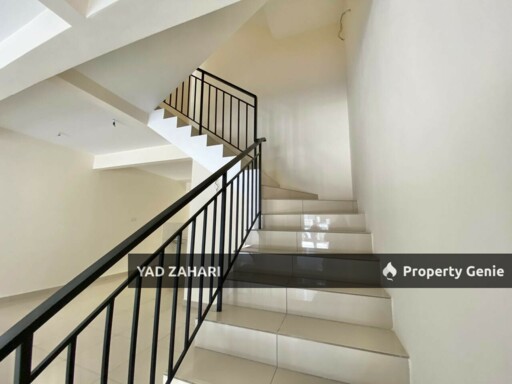 Nassim Heights, Ampang | 3-Storey Link 5 Bedrooms | RM1.2M - Strategic Location & Exclusive Private Road