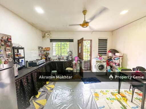 Renovated | 2 Storey House Taman Puchong Indah( Low Cost )