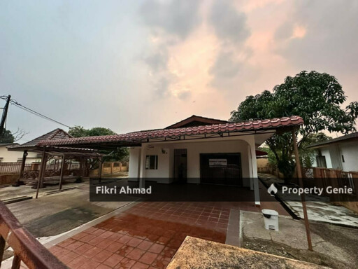 FOR SALE: Corner 1 Storey Bungalow Taman Desa Kaloi Ulu Yam