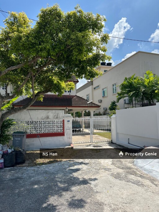Ujong Pasir Semi-Detached Home In Melaka – Freehold And Spacious 2000 sqft