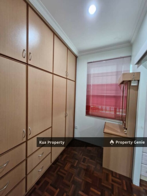 For Sale! BELOW MARKET VALUE! Double Storey Semi Detached House  at Taman Woodland, Stutong