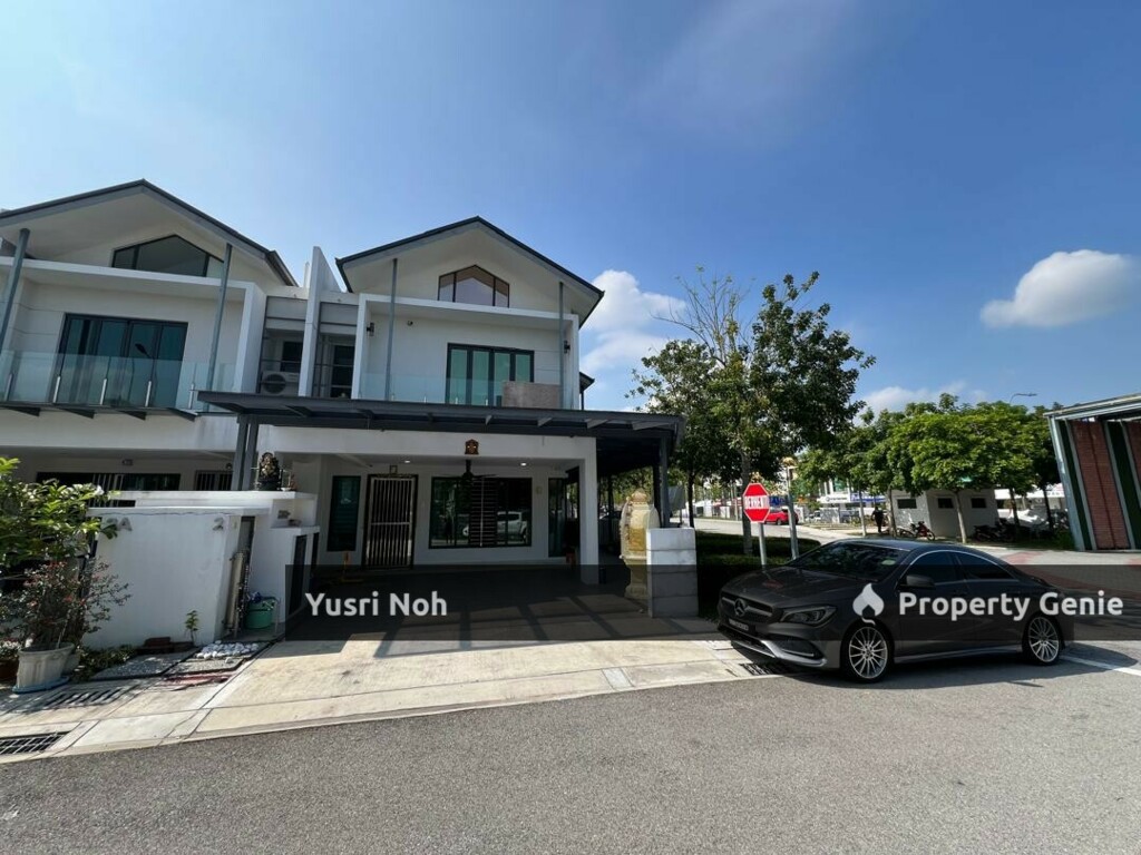 Cornerlot 2 Storey at Andira Park Puchong