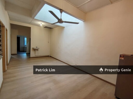 Bukit Beruang Freehold Single Storey Terrace House 4R 2B For Sale