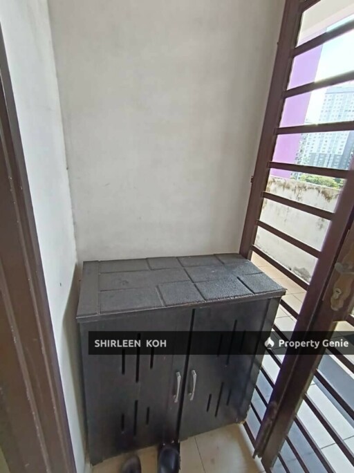 Room for Rent at Suriamas Suite @ Larkin Town Area