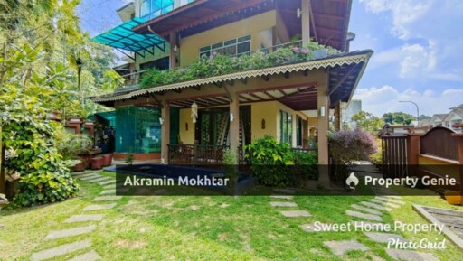 CORNER LOT & RENOVATED | LAMAN OAKLEAF 2.5 STOREY SUPERLINK