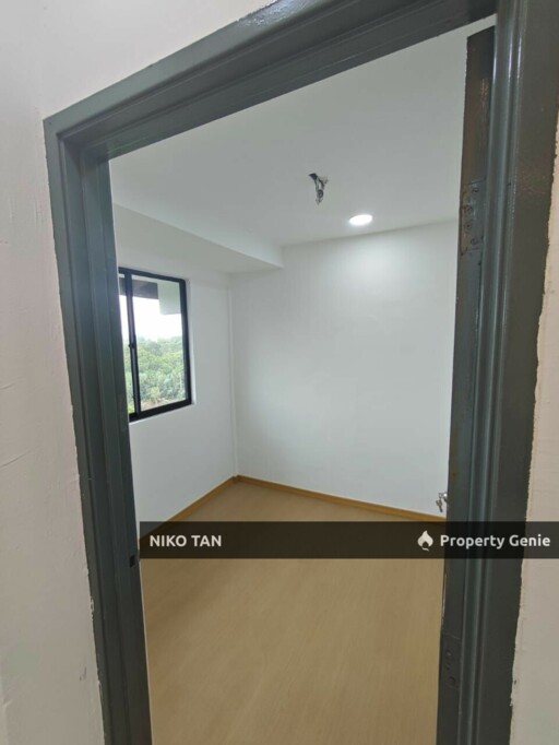 [RENOVATED] Geharu Flat, Taman Rinting Masai For Sale