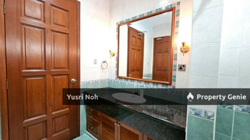 Freehold Double Storey Bungalow With Huge Land @ Bukit Gasing, Petaling Jaya