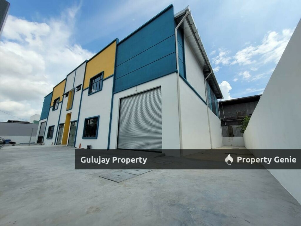 Freehold Warehouse/Factory At Krubong/Tanjung Minyak/Bukit Rambai For Sales