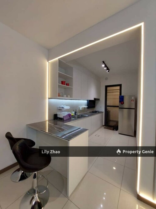 Jesselton Twin Towers A High End Condo for Sale, 2 Bed 2 Bath, 1,270 sf, Near QE2, Jalan Lintas, Kota Kinabalu City