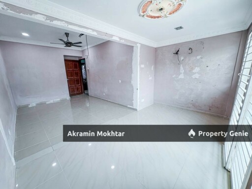 FREEHOLD Double Storey Terrace, Taman Sri Gombak, Fasa 9