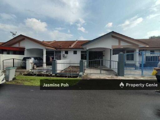 Taman Desa PD, 71200, Port Dickson, Negeri Sembilan FOR SALE