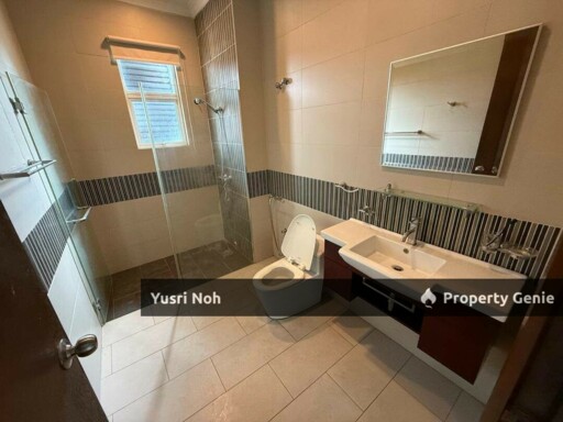 3.5 STOREY SEMI DETACHED BEVERLY HEIGHTS, AMPANG